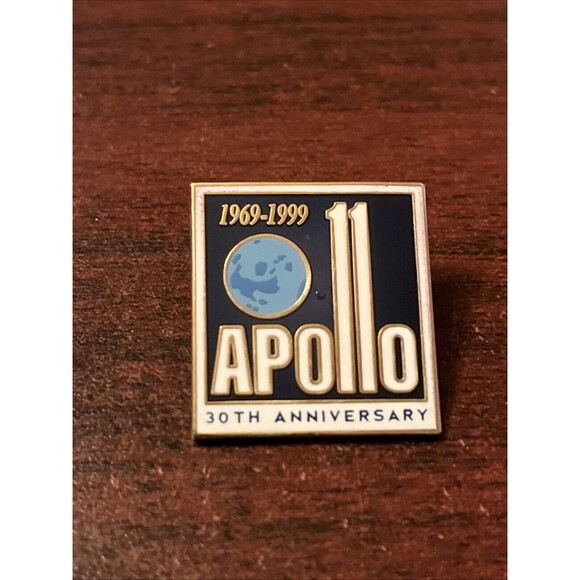 Apollo 11 Moon Landing 30th Anniversary Space‎ Shuttle NASA Lapel Hat Pin - Picture 1 of 3